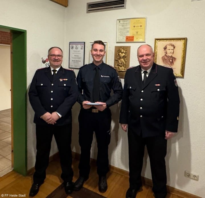 Beförderung Oberfeuerwehrmann zum Hauptfeuerwehrmann\*\*